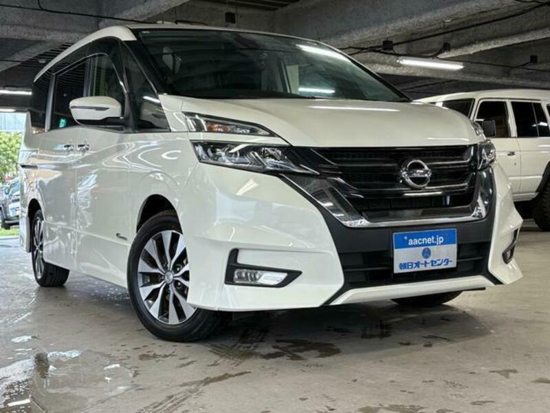 NISSAN　SERENA