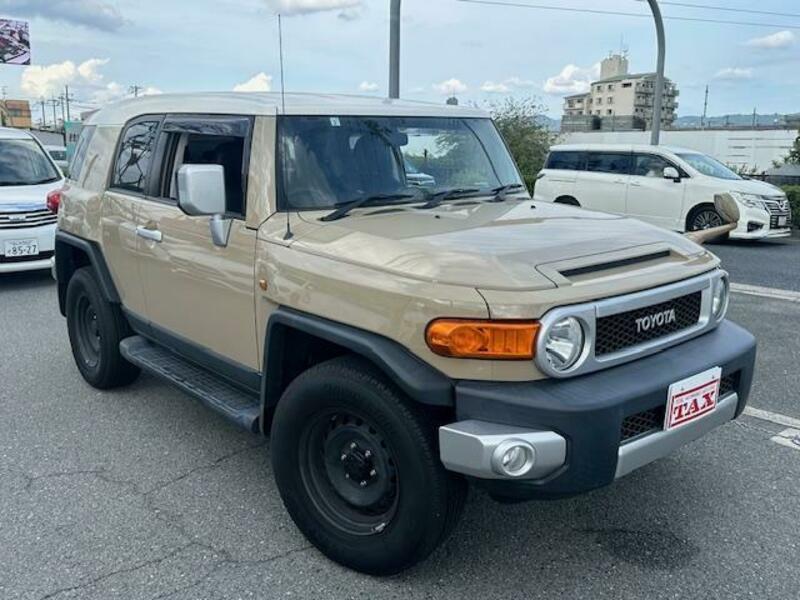 FJ CRUISER-2