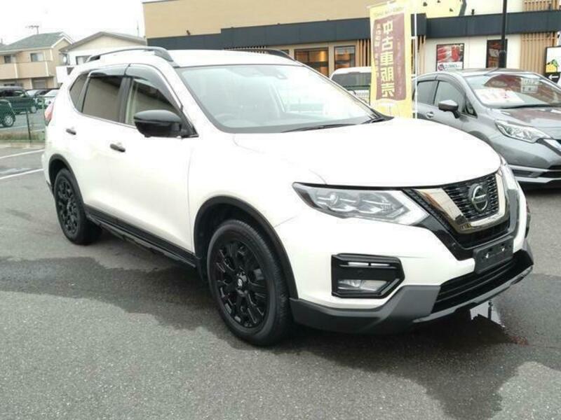 X-TRAIL-1