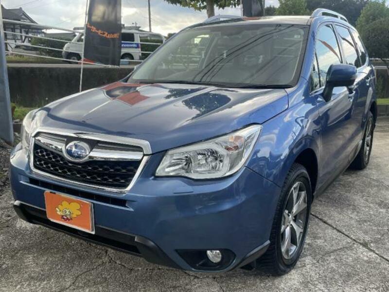 SUBARU　FORESTER