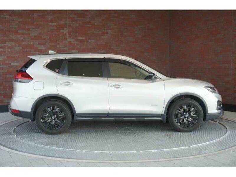 X-TRAIL-3