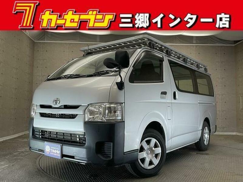 TOYOTA　HIACE VAN