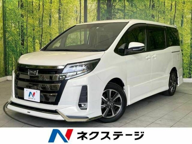 TOYOTA　NOAH