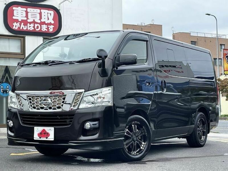 NISSAN　NV350 CARAVAN