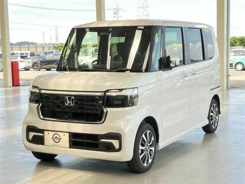 HONDA　N BOX CUSTOM