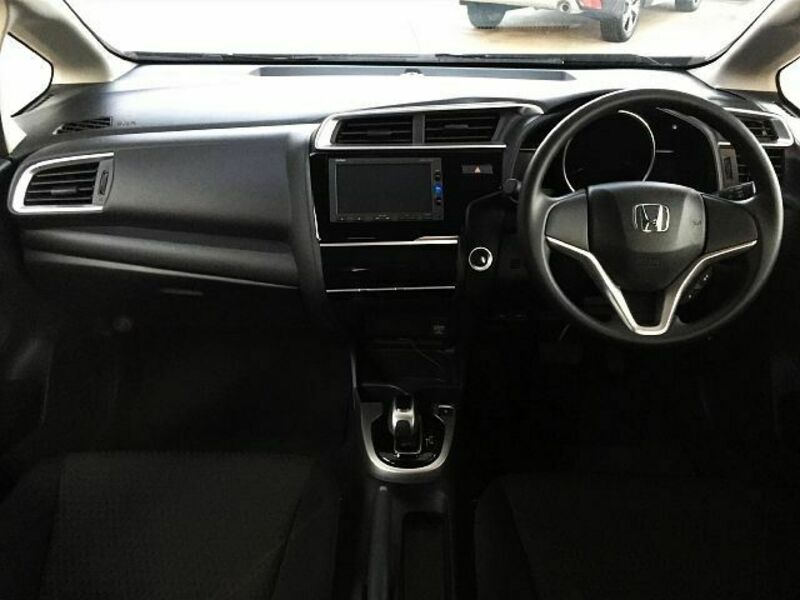 FIT HYBRID-1