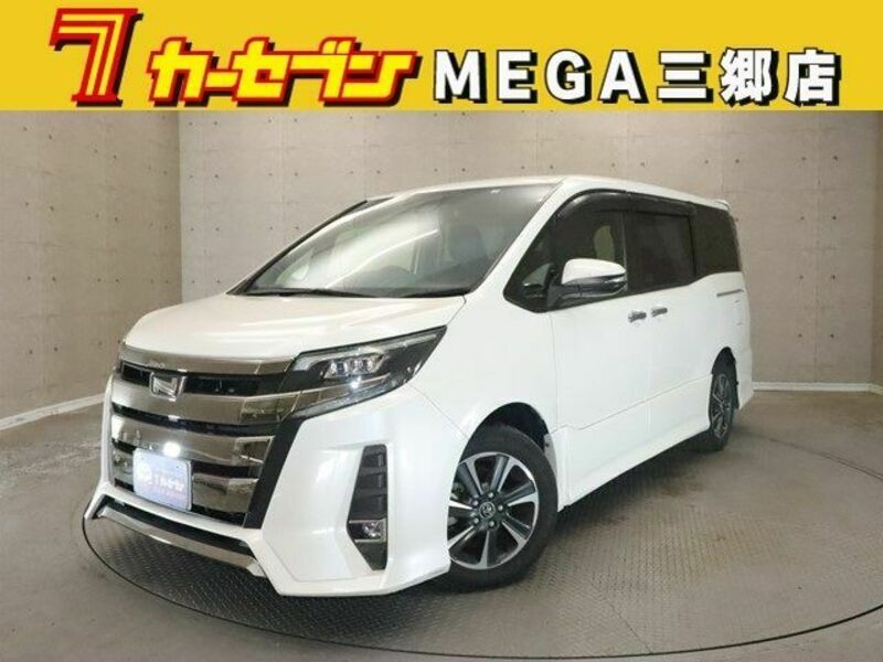 TOYOTA　NOAH