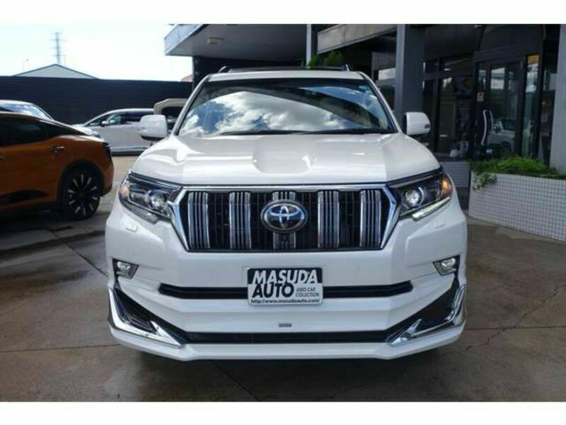 LAND CRUISER PRADO-1