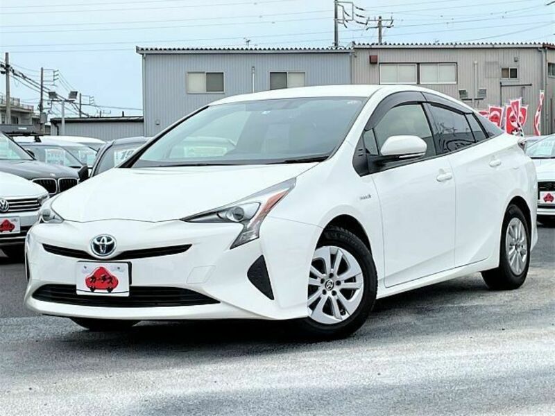 TOYOTA　PRIUS