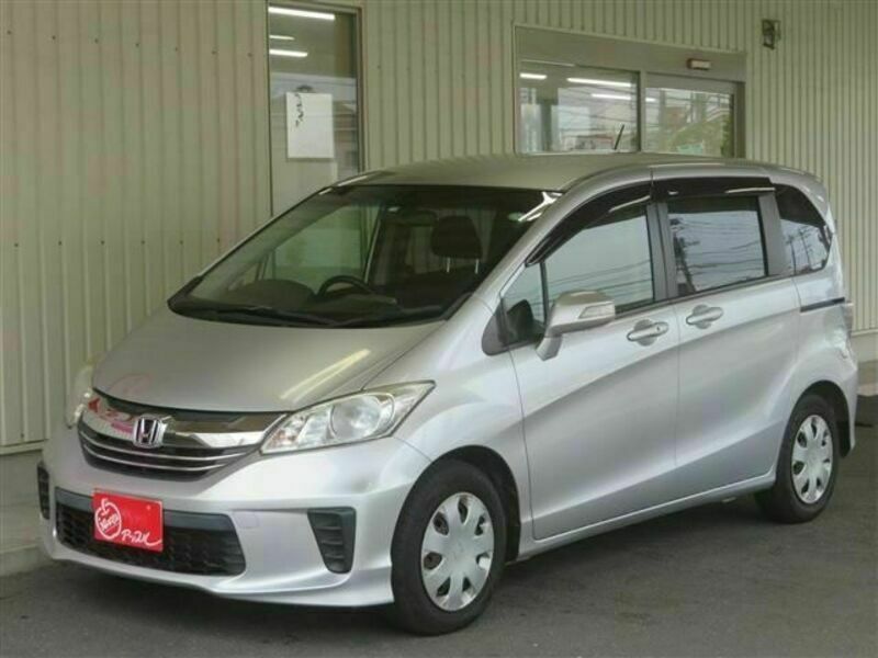 HONDA　FREED