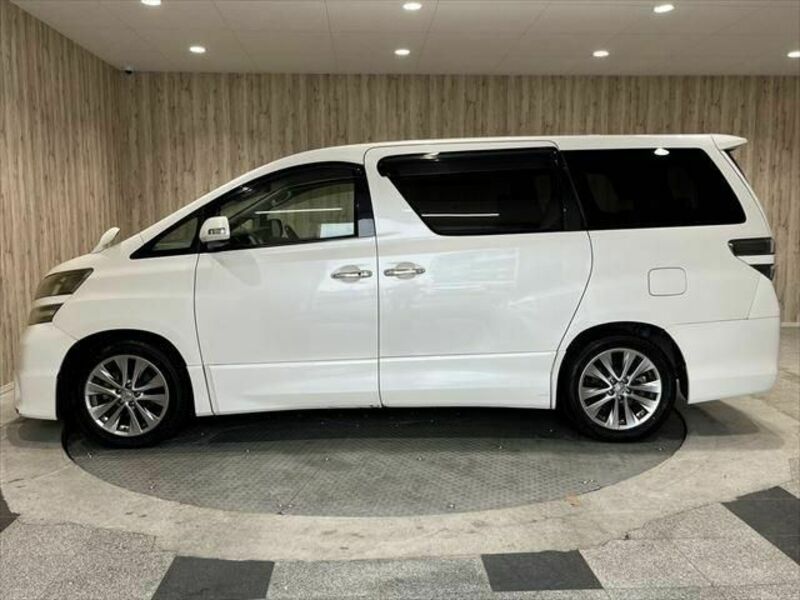 VELLFIRE-21