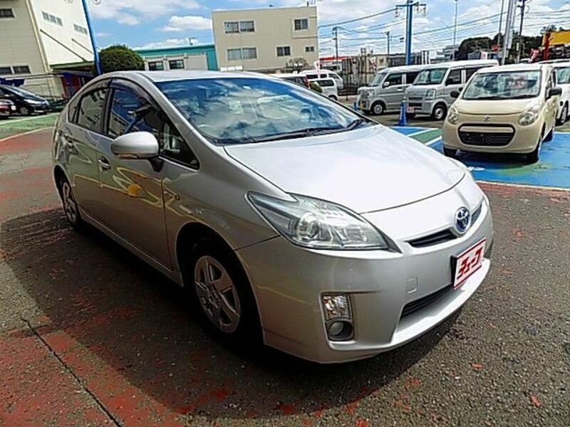 PRIUS-6