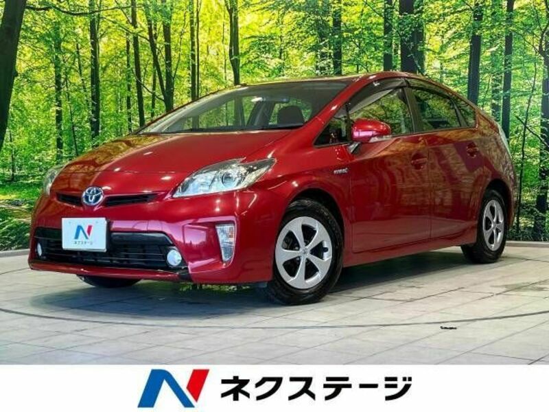 TOYOTA　PRIUS