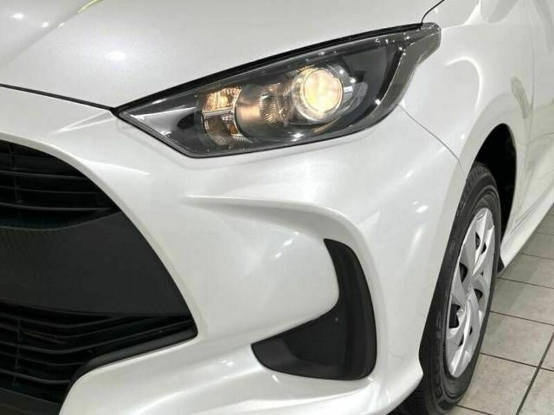 YARIS-12