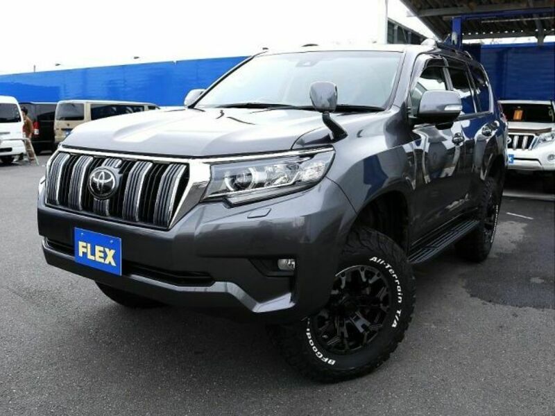 LAND CRUISER PRADO-12