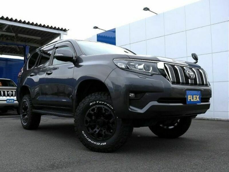 LAND CRUISER PRADO-13