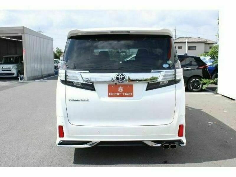 VELLFIRE-8