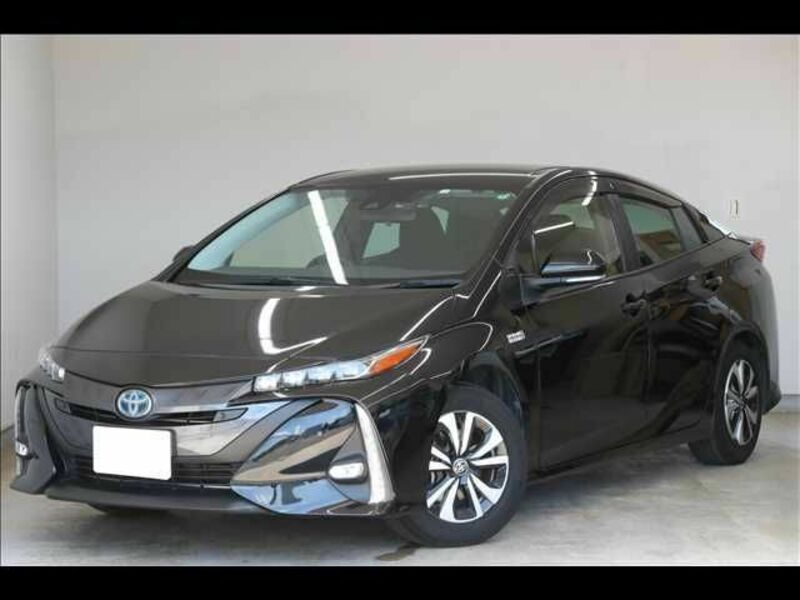 TOYOTA　PRIUS PHV