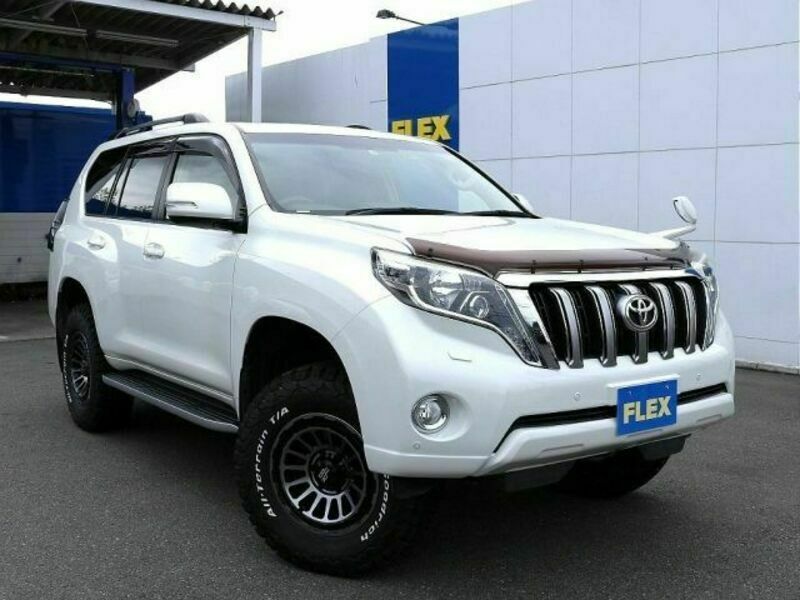 LAND CRUISER PRADO-12