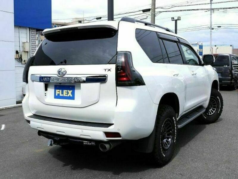 LAND CRUISER PRADO-14