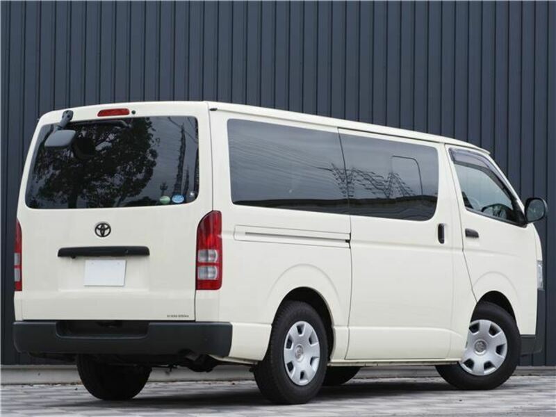 HIACE VAN-8