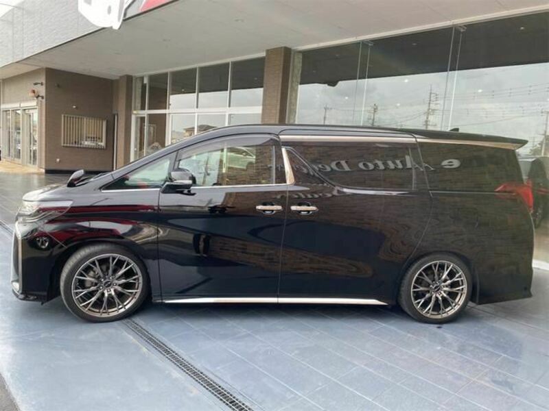 ALPHARD-4