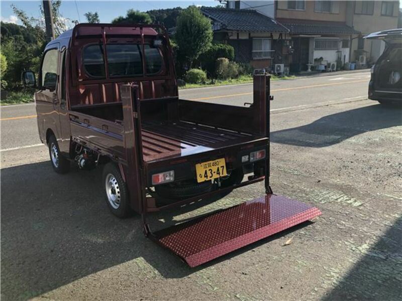 DAIHATSU　HIJET TRUCK