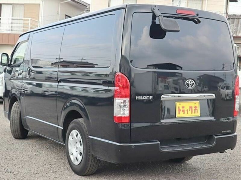 HIACE VAN-4