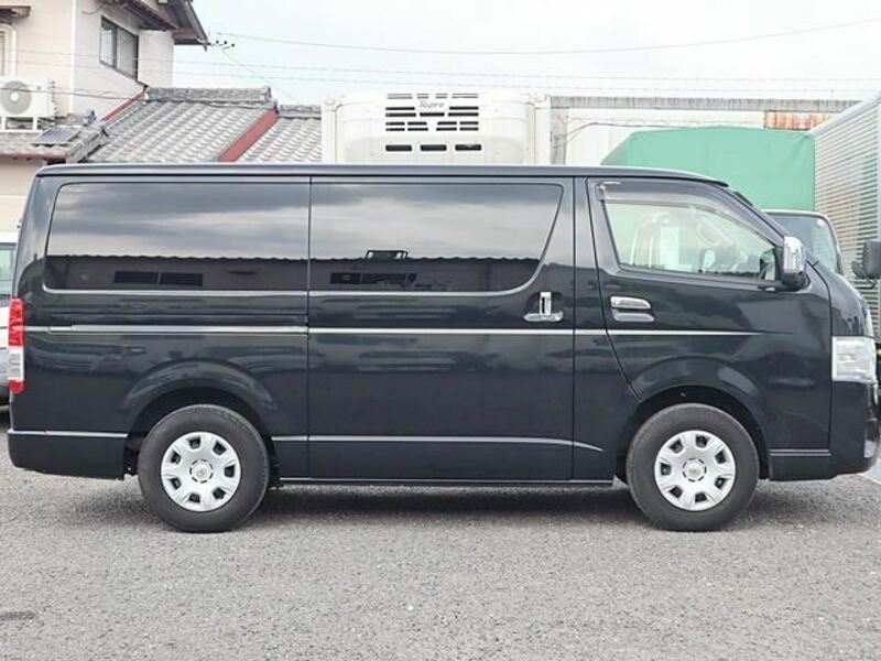 HIACE VAN-7