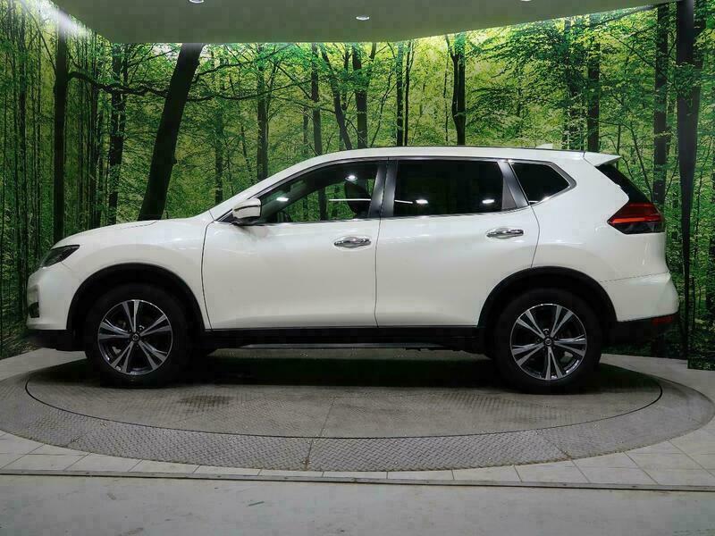 X-TRAIL-54