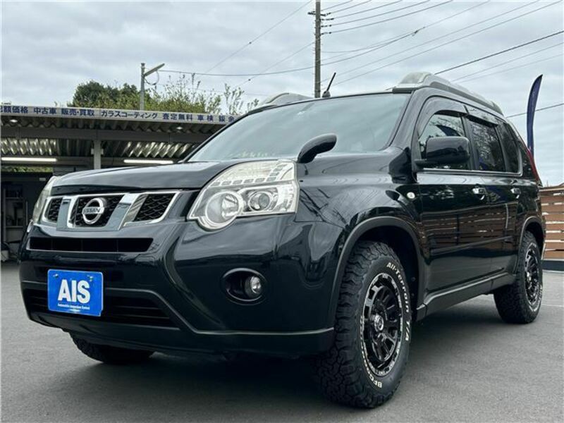 X-TRAIL