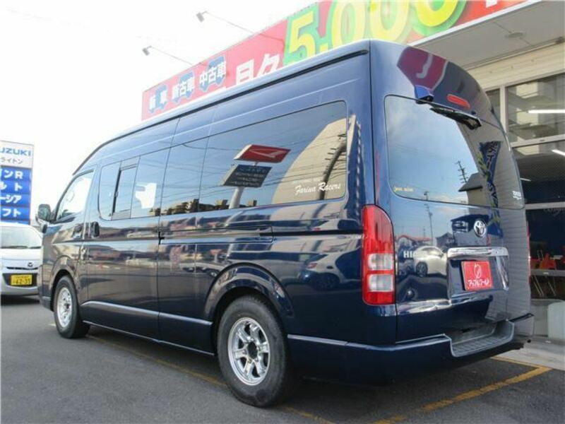 HIACE-4