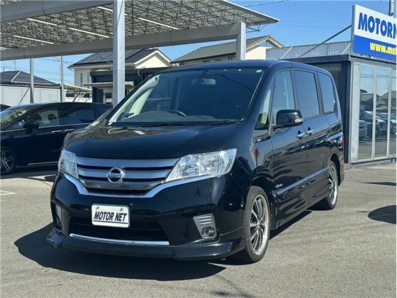 NISSAN　SERENA