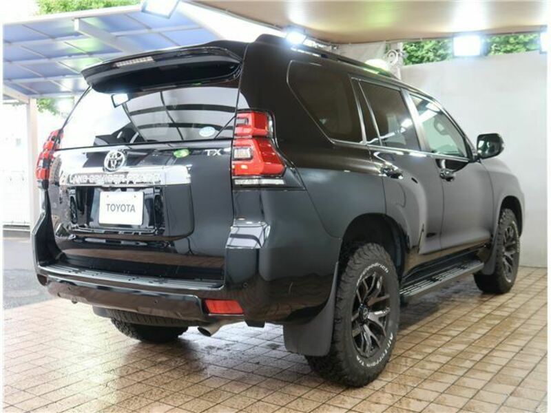 LAND CRUISER PRADO-18