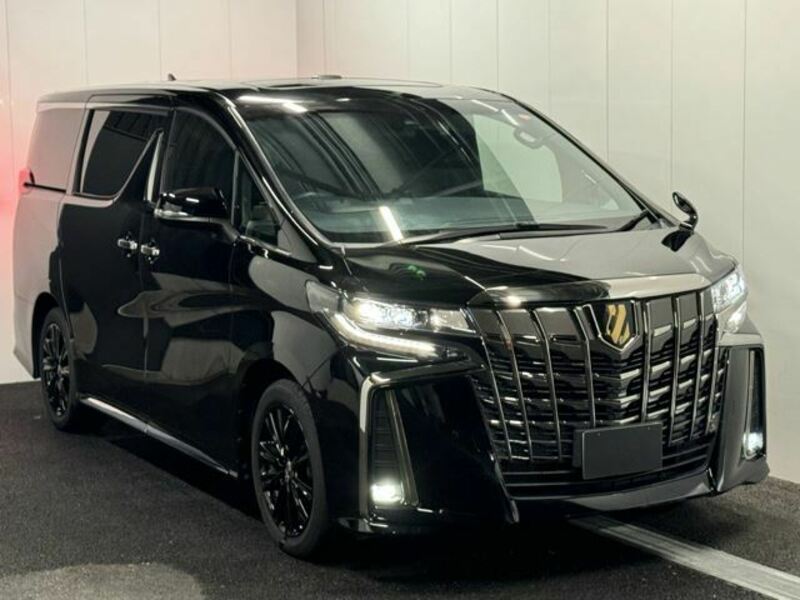 TOYOTA　ALPHARD