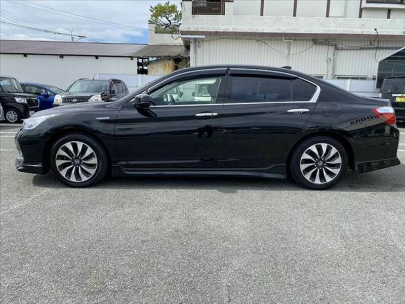 ACCORD HYBRID-10