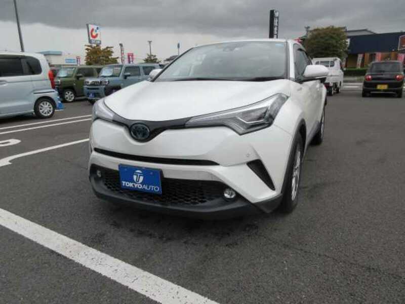 TOYOTA　C-HR