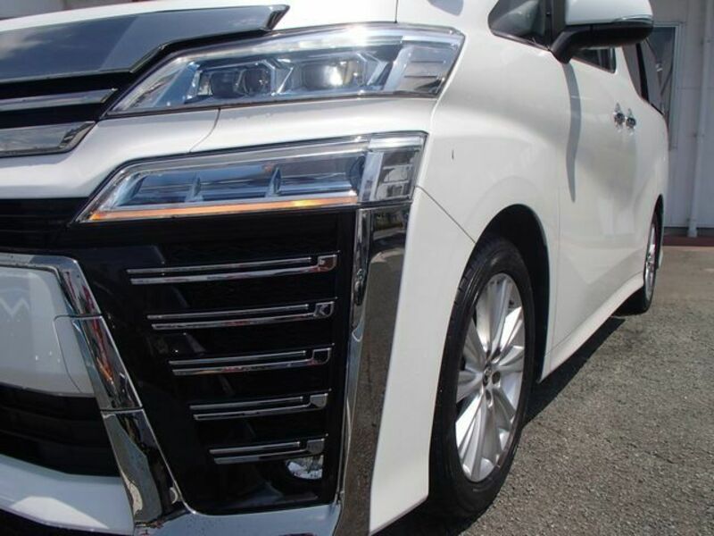 VELLFIRE-7