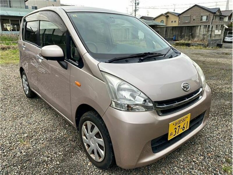 DAIHATSU　MOVE