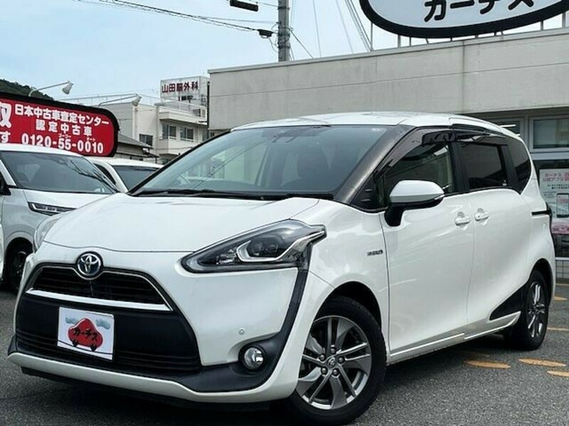 TOYOTA　SIENTA