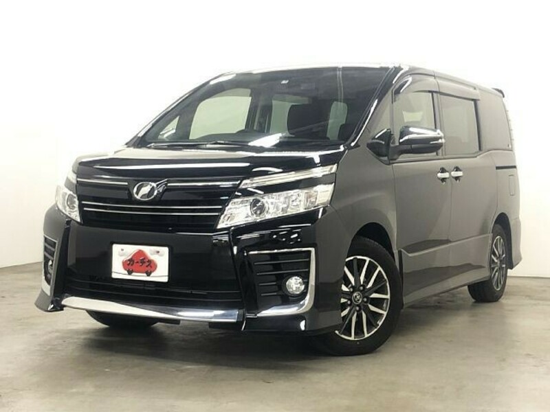 TOYOTA　VOXY