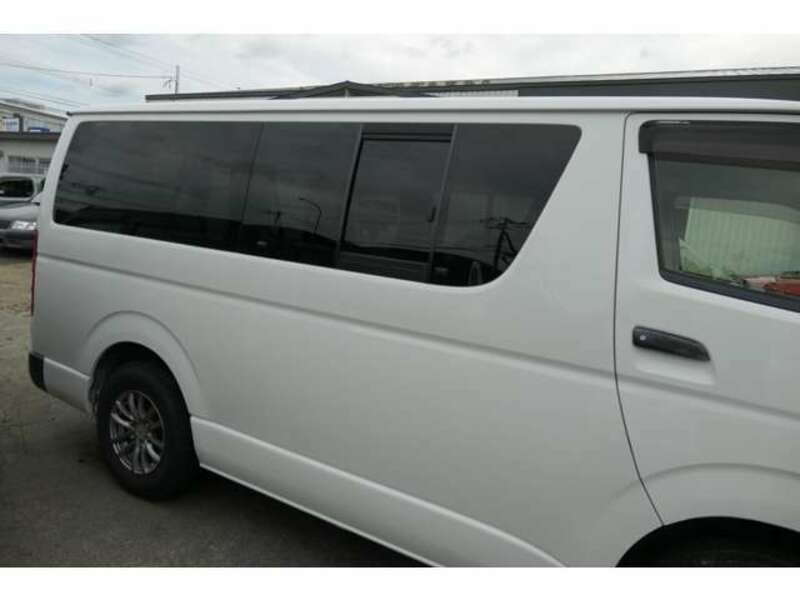 HIACE VAN-14