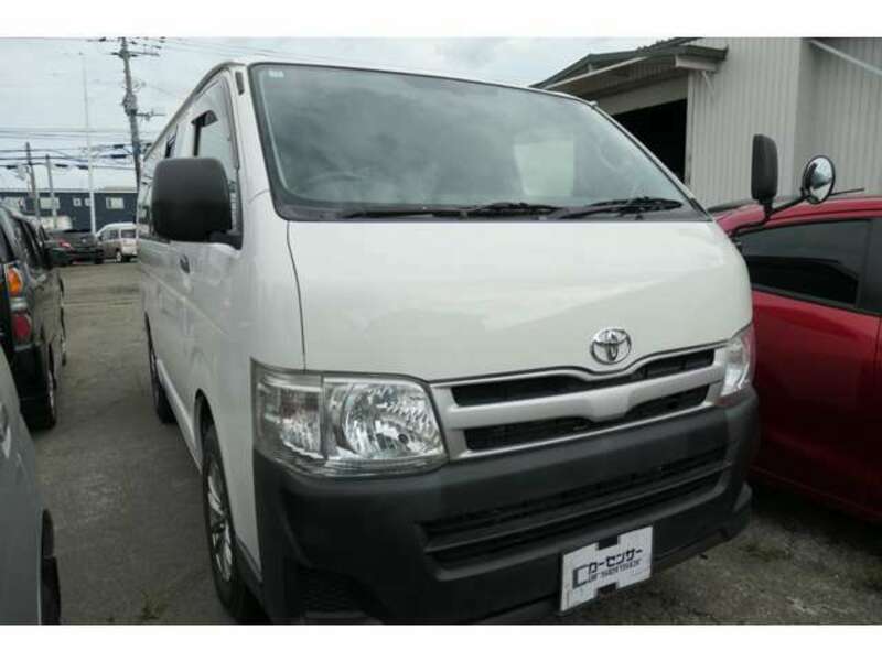 HIACE VAN-6