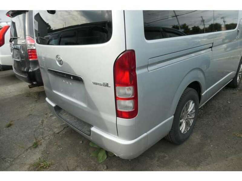 HIACE VAN-18