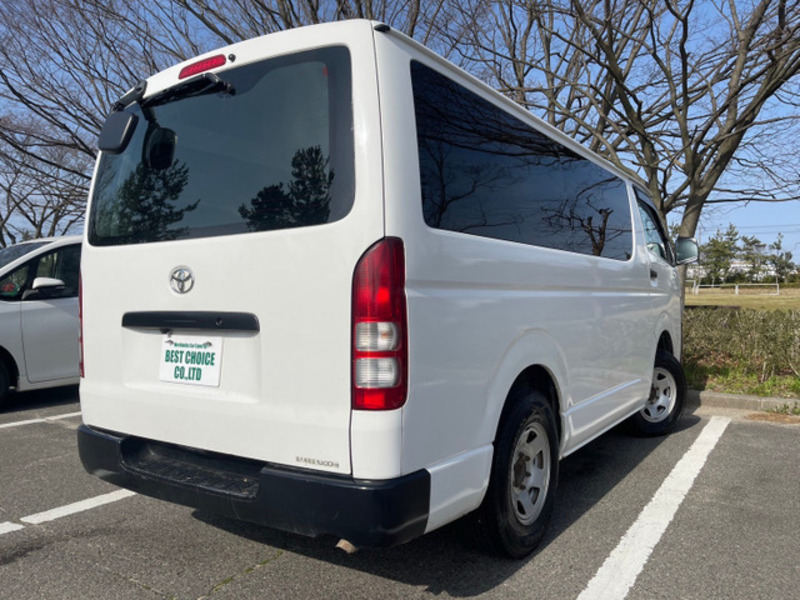 HIACE VAN-1