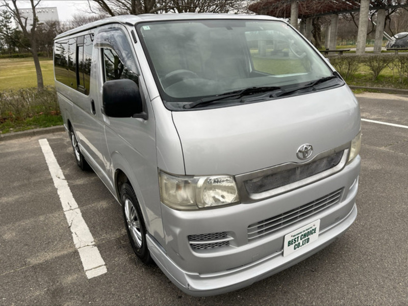 HIACE VAN-12