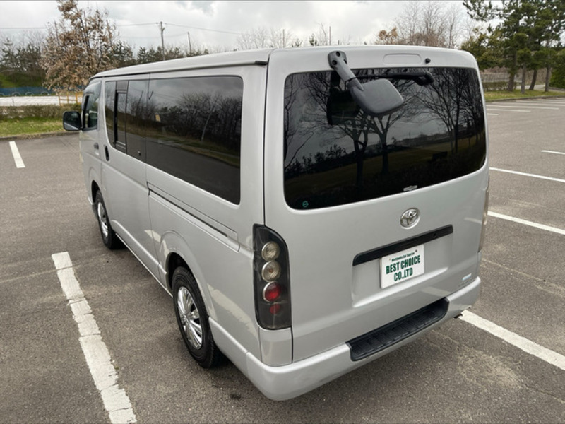 HIACE VAN-13