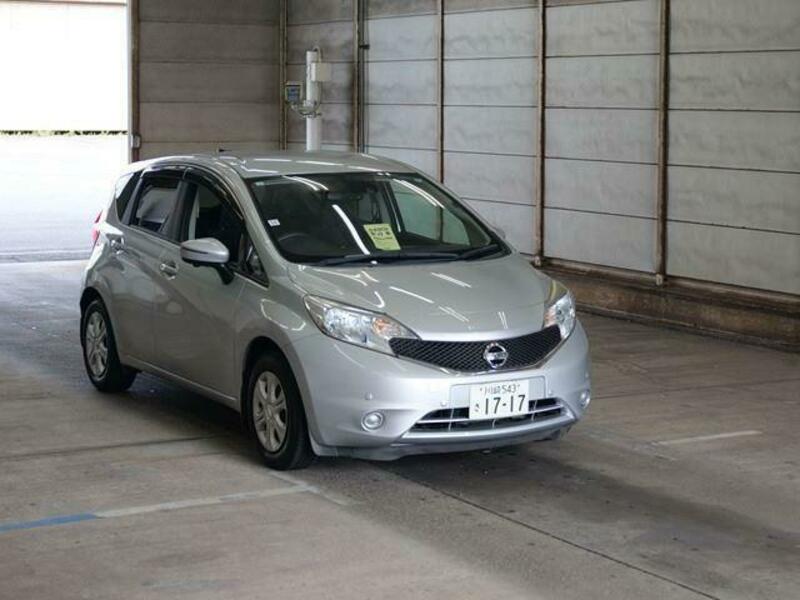 NISSAN　NOTE