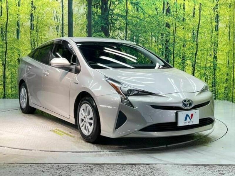 PRIUS-16