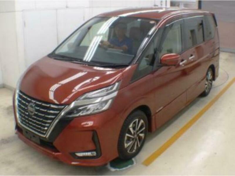 NISSAN　SERENA